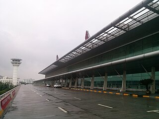 <span class="mw-page-title-main">Yiwu Airport</span> Airport in Yiwu, Zhejiang