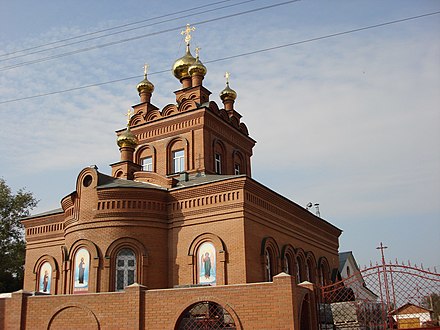 Челябинск южноуральск. Южноуральск Церковь. Храм Покрова Пресвятой Богородицы Южноуральск. Южноуральск Челябинская область. Южноуральск достопримечательности города.