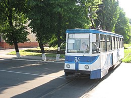 Трамвай № 1 на розі просп. Червоної Калини і вул. Успенсько-Троїцької