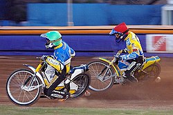 Ipswich versus Oxford in 2007 2007 Oxford v Ipswich speedway.jpg