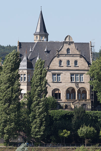 File:2013-08-05 Villa Spiritus, Kaiser-Friedrich-Straße 19, Bonn, Rheinseite IMG 0504.jpg