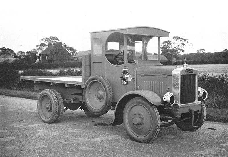 File:30 cwt Leyland lorry (Modern Motors, III) VI.jpg