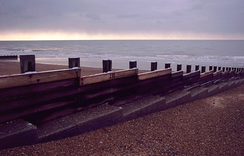 File:A Groyne.jpg