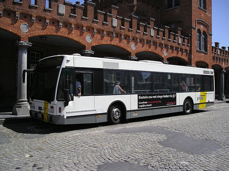 File:Aalst old vanhoolbus.JPG