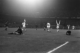 Ajax 2 - 0 Inter 1971-1972.jpg