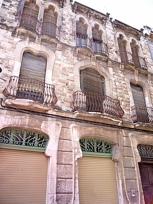 Alcoy - Edificio modernista en la calle Joan Cantó, 8 (3) .jpg