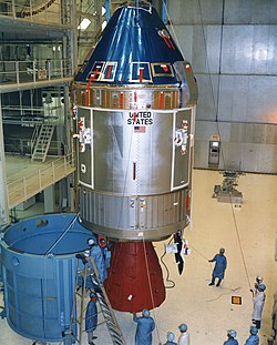 A Columbia Apollo CSM még beszerelése előtt Cape Canaveralen