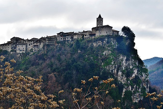 Mura di Castel Trosino, Ascoli Piceno Scatto di: Paula Castelli