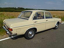 1971 Audi 75L four-door saloon, showing the new taillights and gas cap cover Audi 75L 1971.jpg