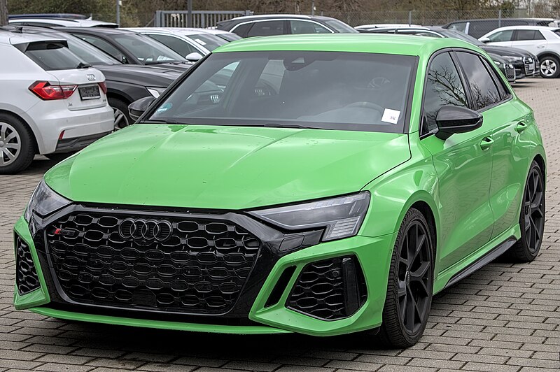 File:Audi RS3 8Y IMG 8404.jpg