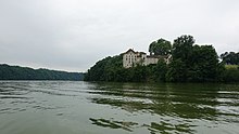 File:Barberêche-Castle.jpg