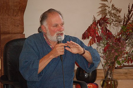 Bernard Glassman 10.jpg