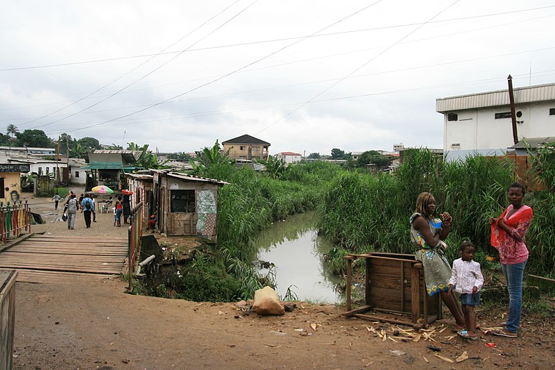 File:Bessengue photo Sandrine Dole July 2012 74.JPG