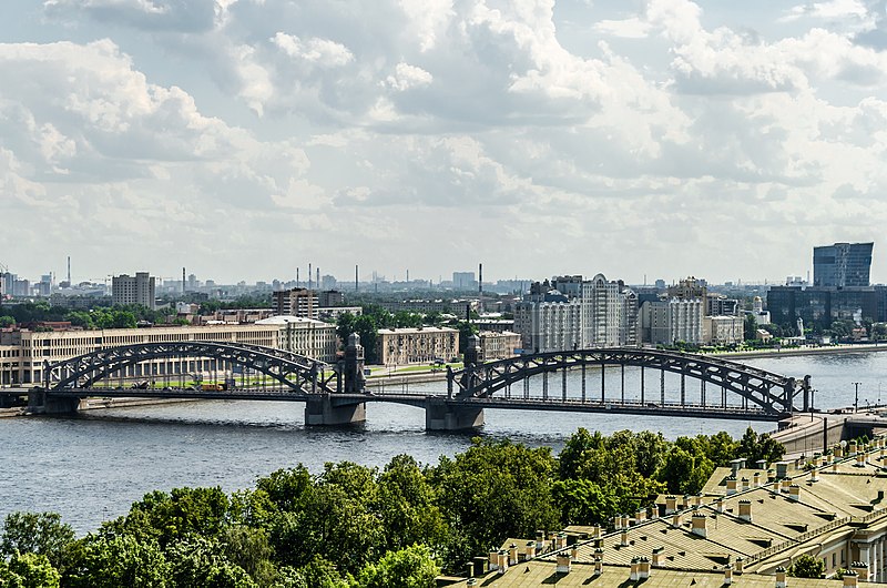 File:Bolsheokhtinsky Bridge SPB.jpg