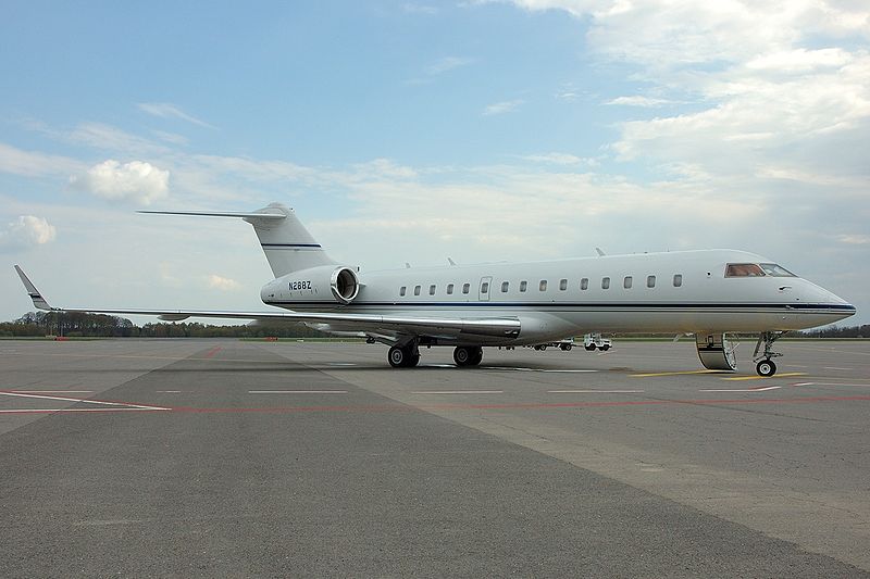 File:Bombardier BD-700-1A10 Global Express AN1049017.jpg