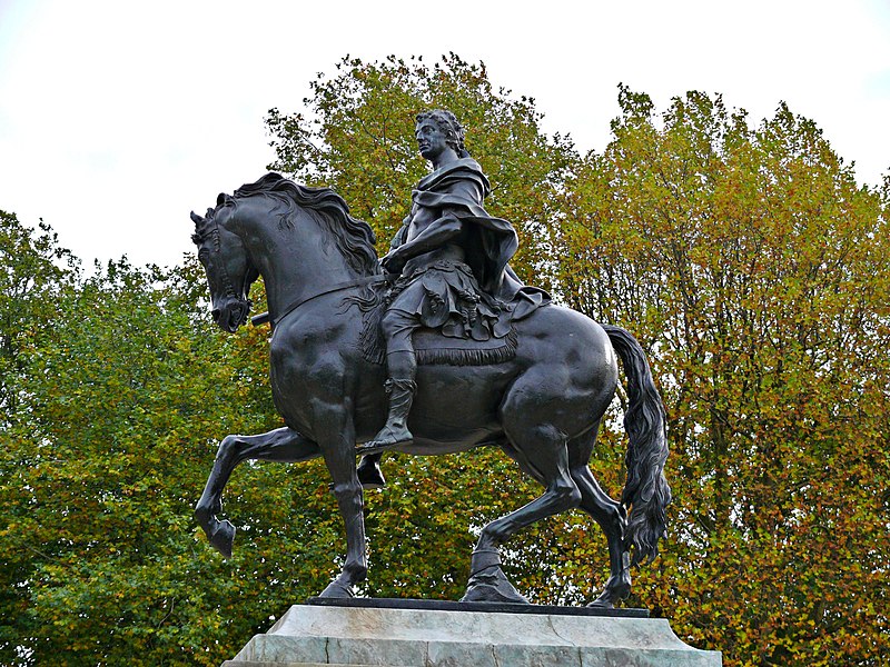 File:Bristol statue william III 2.JPG