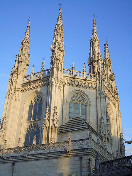 File:Burgos - Catedral 139 - Capilla del Condestable, puerta.jpg