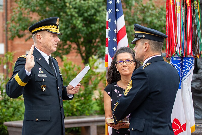 File:CSA SMA Change of Responsibility Ceremony, Aug. 4, 2023 (53094357995).jpg