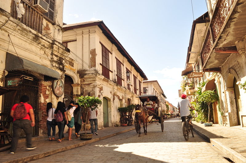 File:Calle Crisologo, Vigan City, Ilocos Sur.JPG