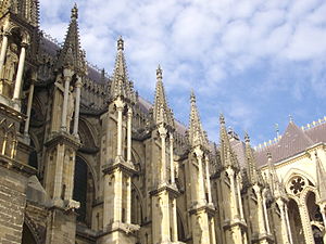 Cathedrale ND de Reims - exterieur (1).JPG