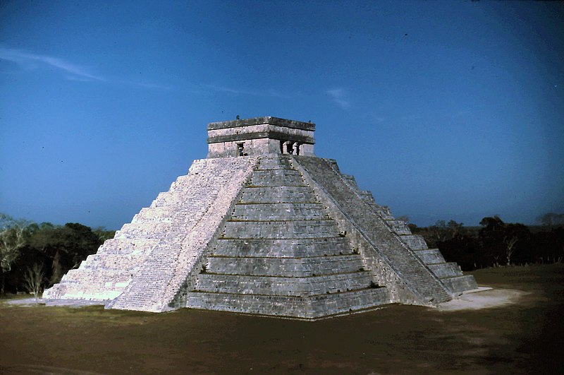 File:Chichen Itza 9.jpg