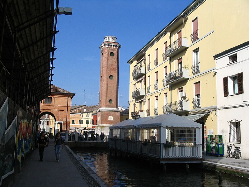 File:Comacchio - Torre dell'Orologio.JPG