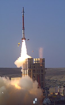 Dec., 2015 - David's Sling Weapons System Stunner Missile successfully completed a series of tests (3).jpg