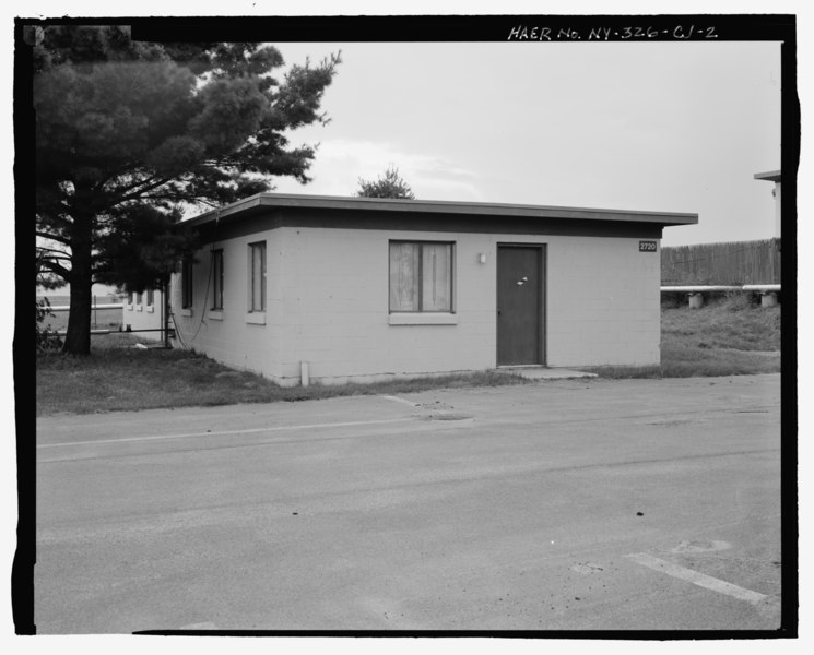 File:EAST (FRONT) AND SOUTH (SIDE) ELEVATIONS OF BUILDING. VIEW TO WEST. - Plattsburgh Air Force Base, Fire Station, Off Alabama Avenue, between Arkansas Street and Idaho Avenue, HAER NY-326-CJ-2.tif