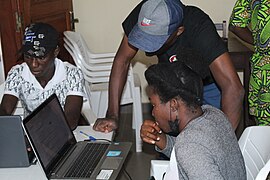 Edit-a-thon à Labis Porto-Novo au Bénin Atelier du 02-10-2021 07.jpg