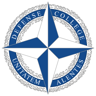 Emblem of the NATO Defense College.svg