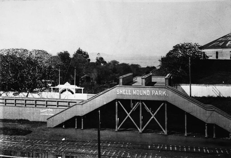 File:Emeryville Shellmound Park entrance.jpg