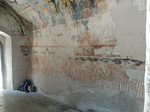 Fresken an der Wand der Kapelle