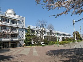 府中市立府中第一中学校