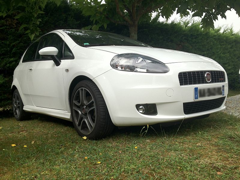 Fichier:Fiat Grande Punto Sport Multijet.jpg