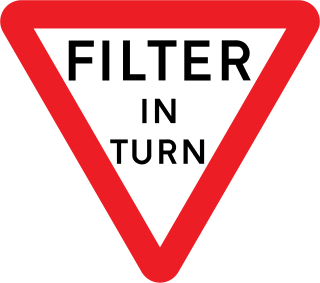 <span class="mw-page-title-main">Filter in turn</span> Type of traffic junction