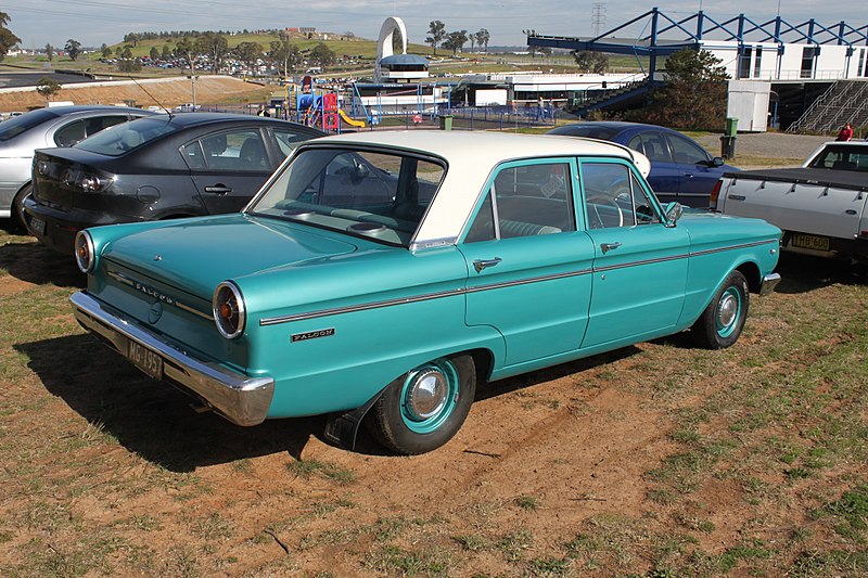 File:Ford Falcon XP (15212715644).jpg