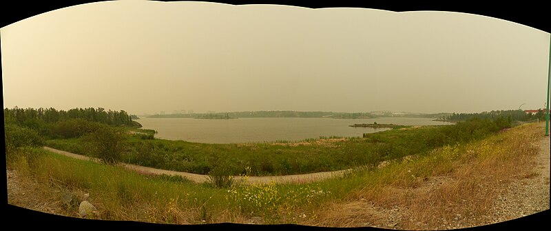 File:Frame Lake smoky day panorama uncropped.jpg