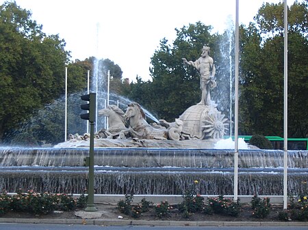 Fuente de Neptuno (2)