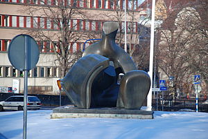 Gävle Švédsko Henry Moore.jpg
