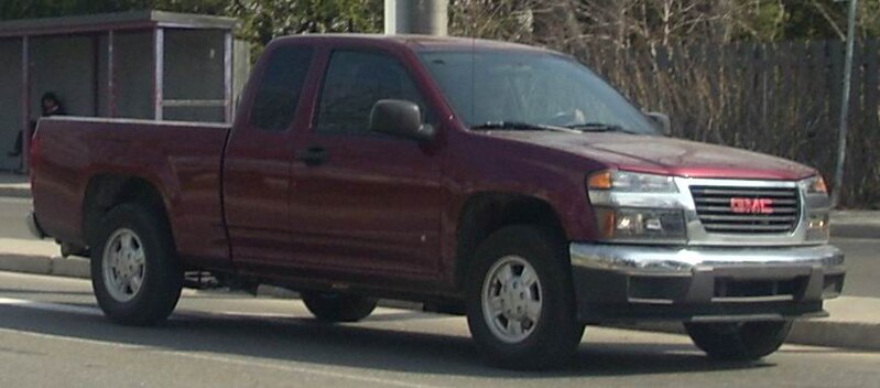 File:GMC Canyon Extended Cab.JPG
