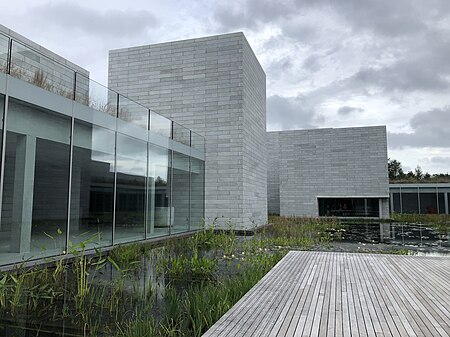 Glenstone 2018 10 13 courtyard 1