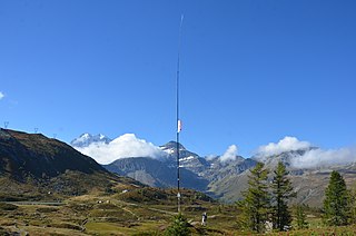 <span class="mw-page-title-main">40-meter band</span> Radio frequency range allocated to amateur use