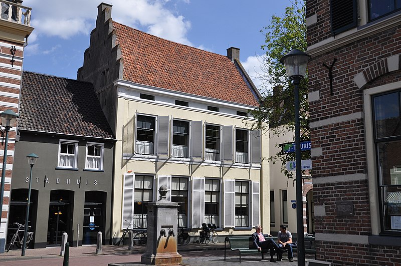 File:Hattem20966.JPG