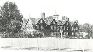 <span class="mw-page-title-main">Hawthorn Hall</span> Wlimslow, Cheshire, England