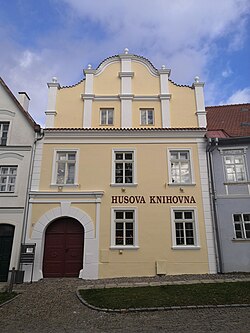 Husova knihovna v Polné, Sezimovo náměstí čp. 9