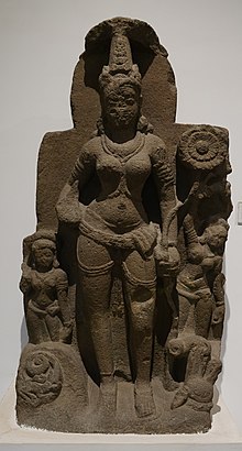 Ganga stone statue, 8th century AD, Ellora. Currently at National Museum, New Delhi, India. Images from National Museum, New Delhi, India 18 (cropped).jpg