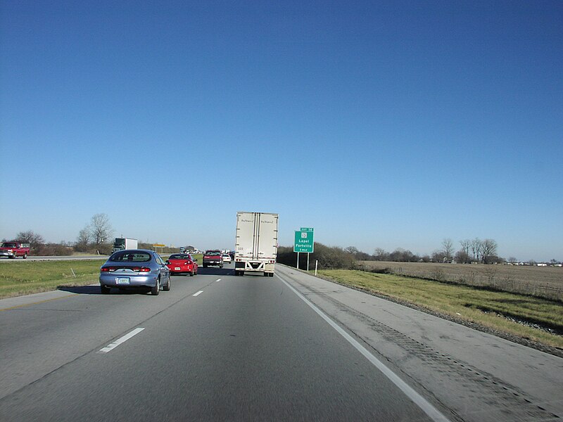 File:Interstate 69 near Fortville, Indiana.jpg