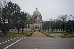 Jackson December 2018 02 (Mississippi State Capitol).jpg