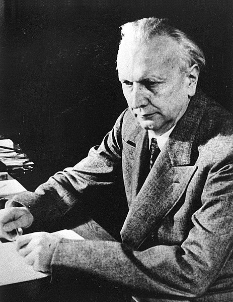 File:Karl Jaspers 1946.jpg