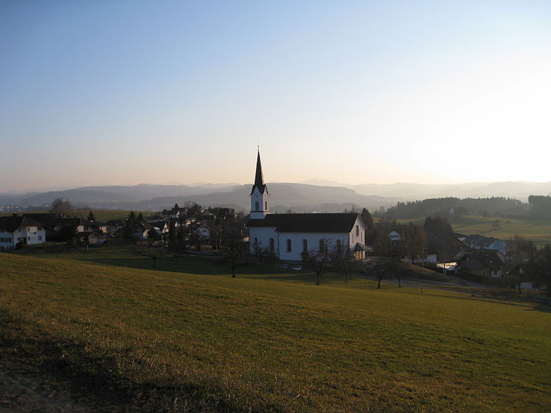 File:Kirche Bettwiesen2.jpg